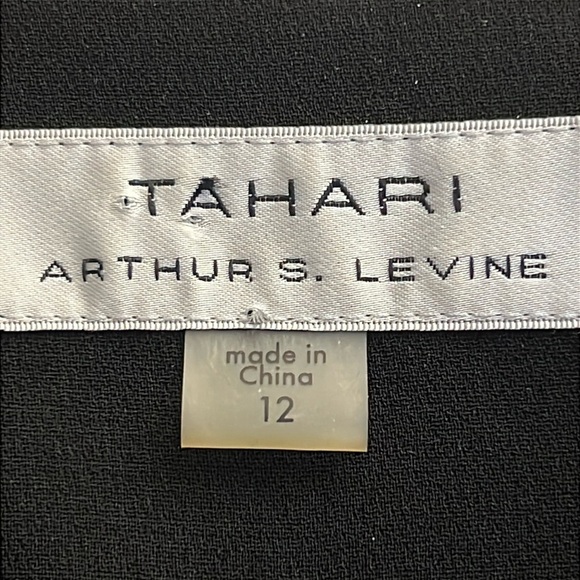 Tahari ASL Black Floral Embroidered Jacket 12 Flared Sleeve Lined Round Neckline - Picture 4 of 14